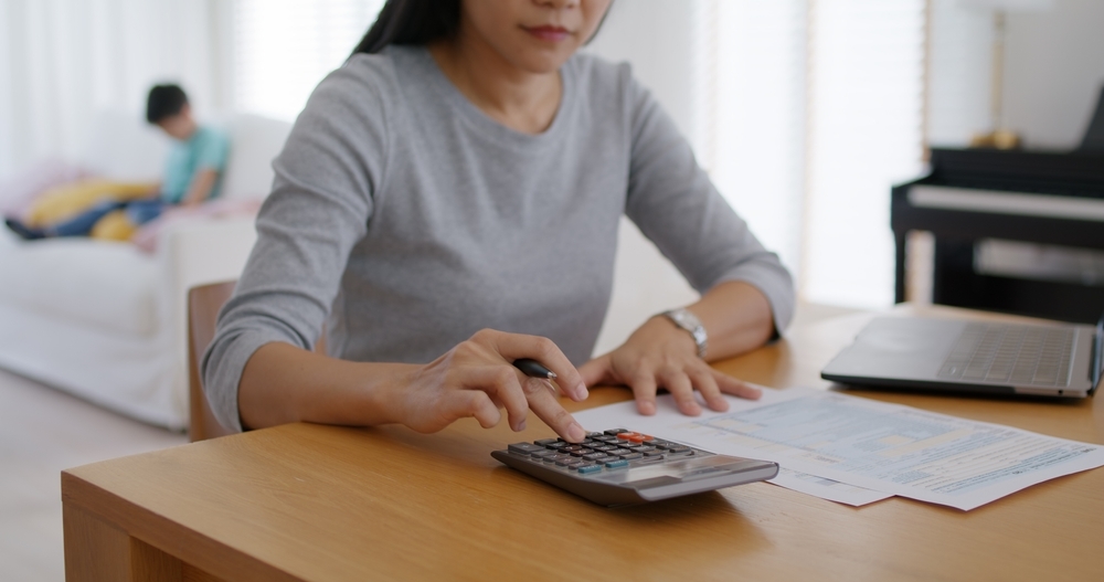 Child benefit for studying medicine abroad